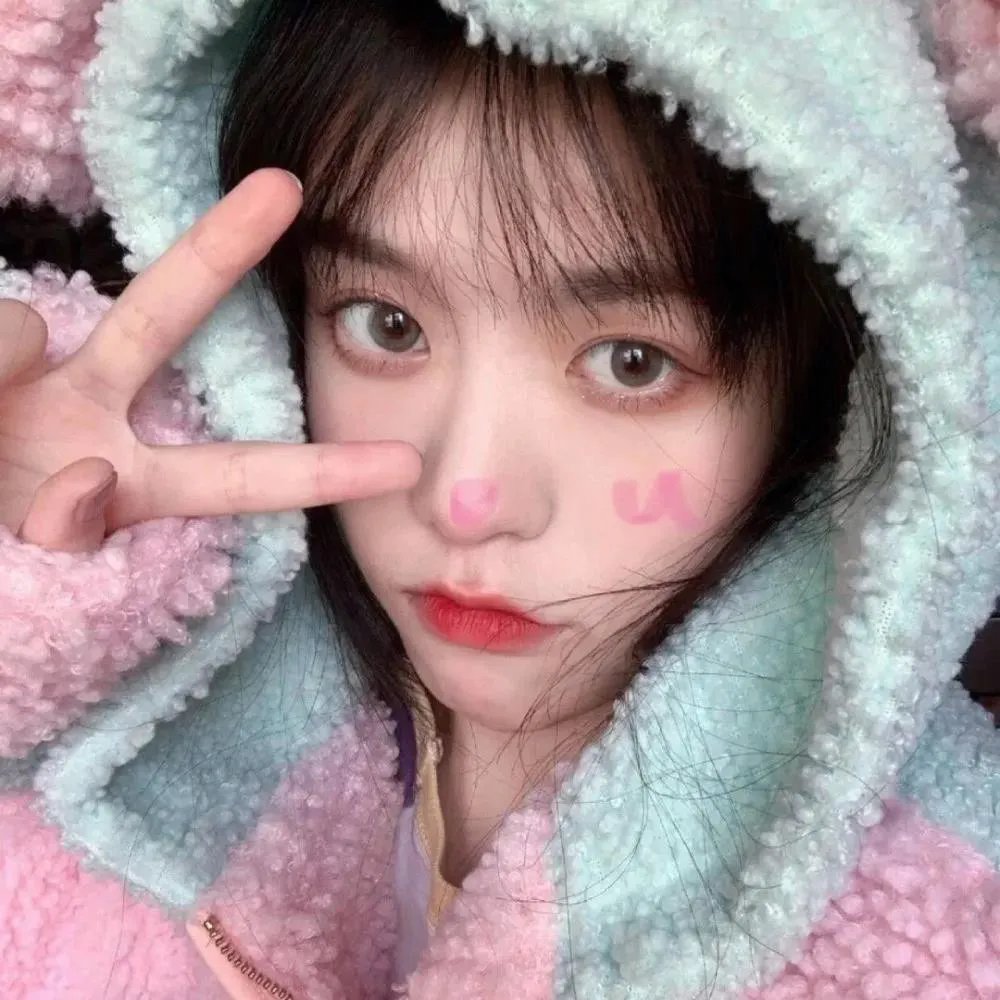与鲨鱼游弋